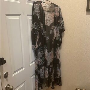 Band of Gypsies Floral Sheer Layering Top in Black and Pink